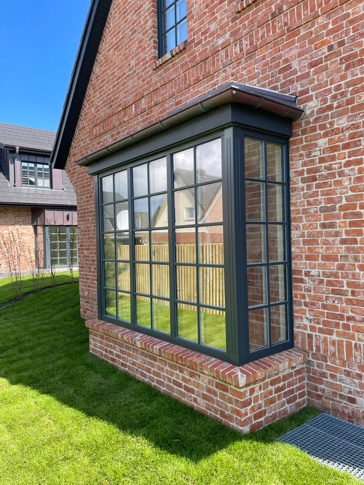 tipa_referenzen_fenster_1 Hochwertige Holzarbeiten von TIPA – Ihre Tischlerei in Husum | Maßgefertigte Fenster, Türen und Treppen von TIPA aus Nordfriesland