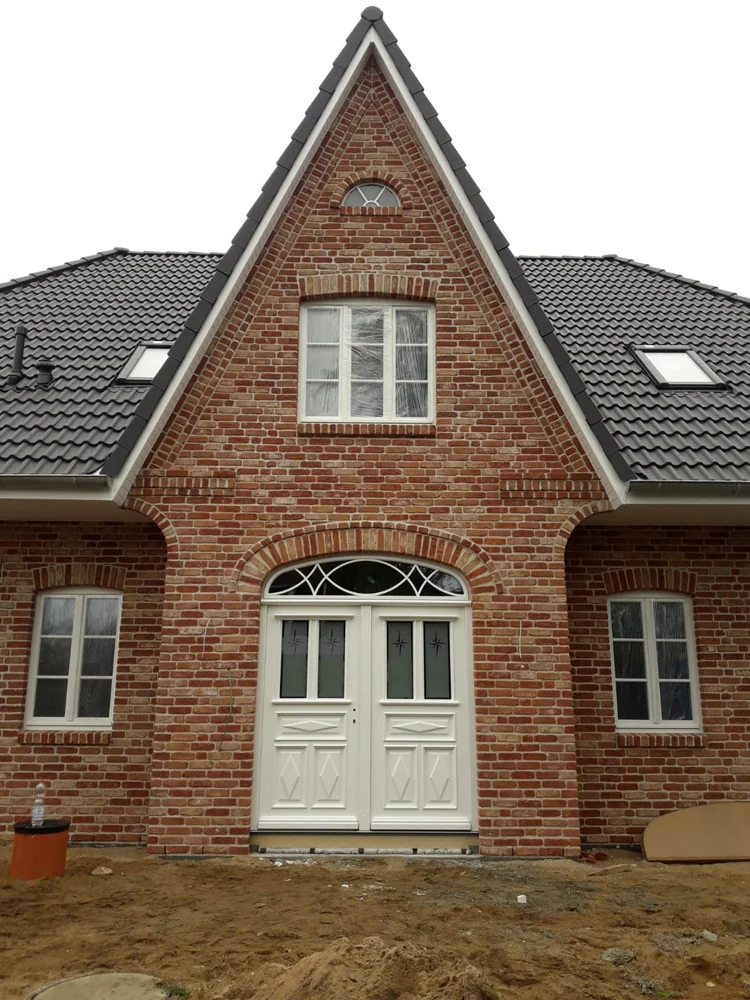 tipa_referenzen_fenster_2 Hochwertige Holzarbeiten von TIPA – Ihre Tischlerei in Husum | Maßgefertigte Fenster, Türen und Treppen von TIPA aus Nordfriesland