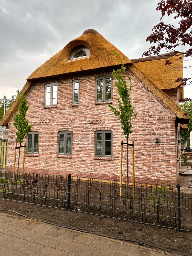 tipa_referenzen_fenster_36 Hochwertige Holzarbeiten von TIPA – Ihre Tischlerei in Husum | Maßgefertigte Fenster, Türen und Treppen von TIPA aus Nordfriesland