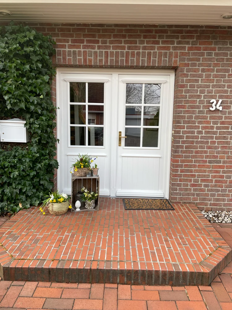 tipa_referenzen_tueren_42 Hochwertige Holzarbeiten von TIPA – Ihre Tischlerei in Husum | Maßgefertigte Fenster, Türen und Treppen von TIPA aus Nordfriesland