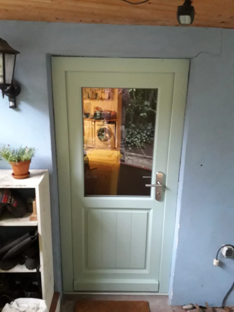 tipa_referenzen_tueren_7 Hochwertige Holzarbeiten von TIPA – Ihre Tischlerei in Husum | Maßgefertigte Fenster, Türen und Treppen von TIPA aus Nordfriesland